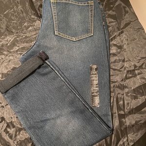 Women’s boyfriend jeans